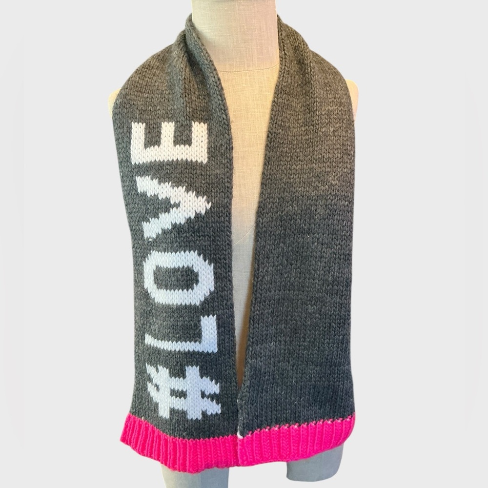 The Children’s Place #LOVE Gray Pink Knit Scarf Girls One Size